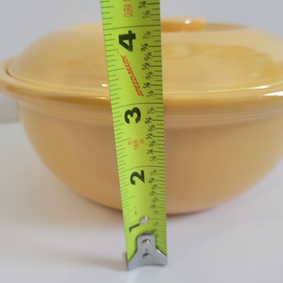 Vintage Yellow Fiesta Covered Casserole Dish By Homer Laughlin Co. Ceramic 2 Qt - Picture 8 of 8